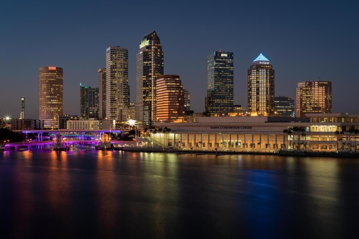 Long Term Allowed Pet Friendly & Pool Tampa