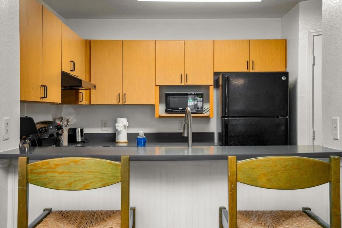 Long Term Allowed Pet Friendly & Pool Tampa
