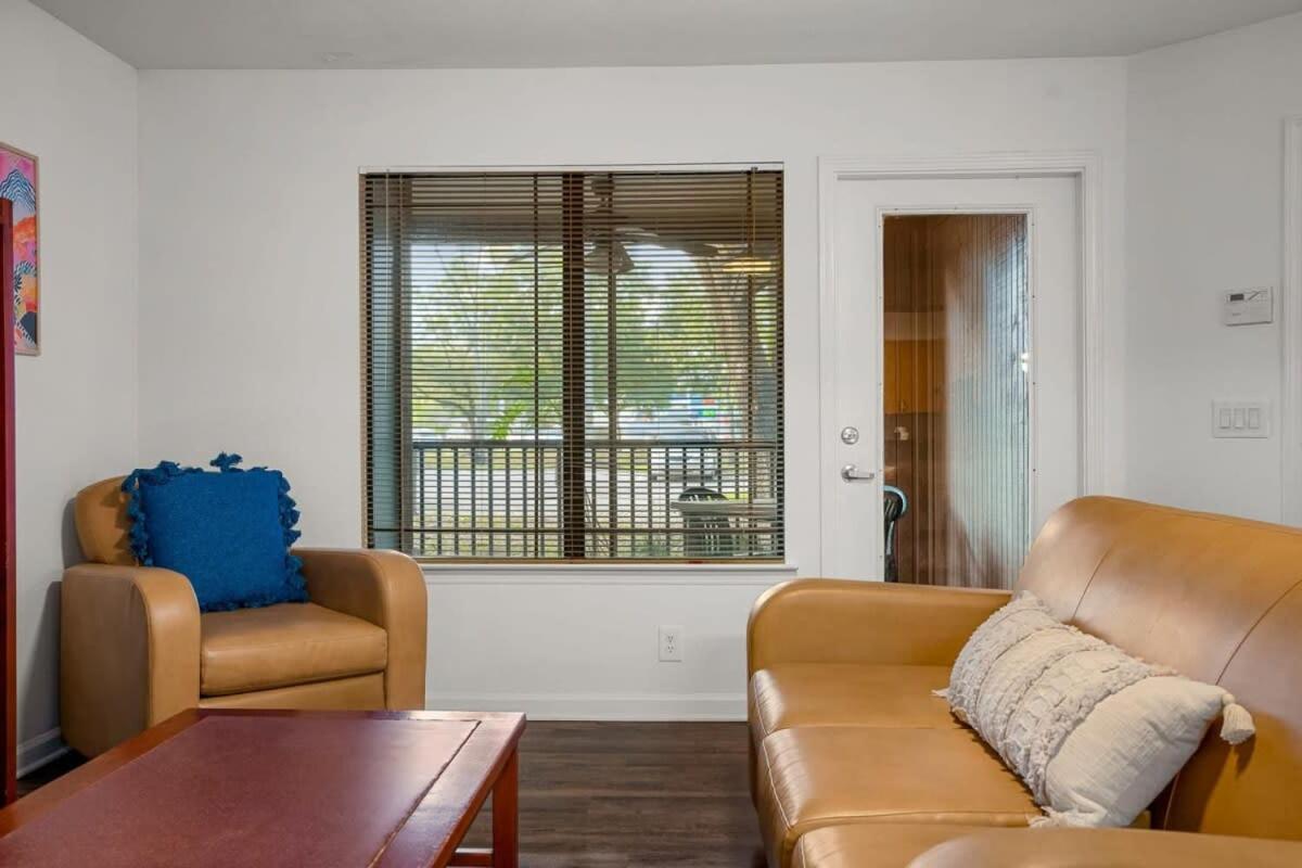 Long Term Allowed Pet Friendly & Pool *