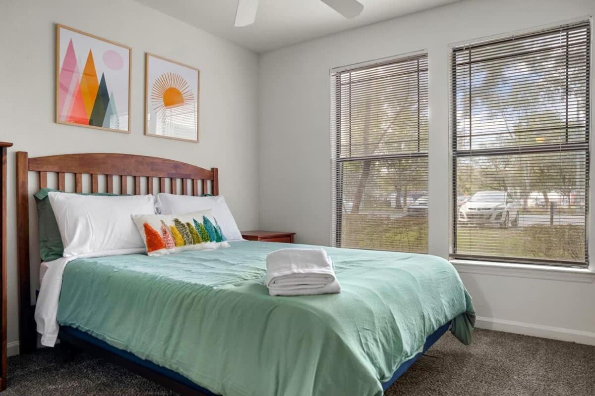 Long Term Allowed Pet Friendly & Pool