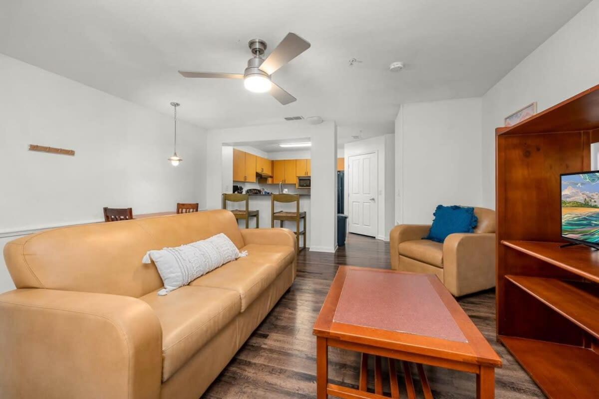 Long Term Allowed Pet Friendly & Pool * Tampa