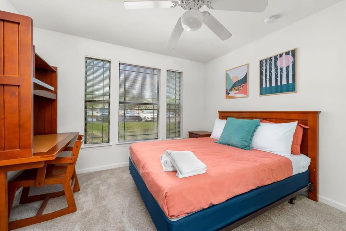 Long Term Allowed Pet Friendly & Pool Tampa